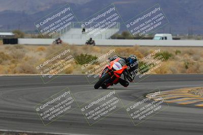 media/Jan-14-2023-SoCal Trackdays (Sat) [[497694156f]]/Turn 4 Set 2 (1030am)/